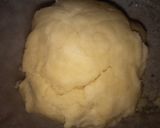 A picture of step 5 of Apple Pie.