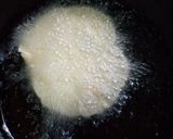 A picture of step 5 of Ikima or tsatsafa (crunchy pancake).