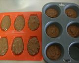 A picture of step 4 of Walnut and Chocolate Madeleines.