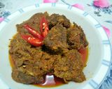 A picture of step 5 of Beef Rendang.