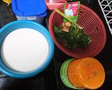 Foto langkah ke 1 dari resep Sayur Santan Daun Singkong.