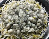 蒜味豆芽牡蠣的食譜步驟3照片