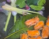 Foto langkah ke 2 dari resep Tom Yum Ruam Mit ต้มยำรวมมิตร 🇹🇭.