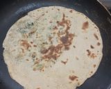 A picture of step 3 of Sattu-moringa Paratha.