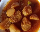 A picture of step 3 of Aaloo tinde ka salan.