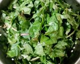 A picture of step 2 of Amarnatha bhaji.