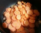 Foto del paso 8 de la receta: Estofado de cerdo en rodajas