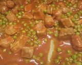 A picture of step 2 of Trio of meat and pea stew.