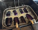 A picture of step 4 of CRISPY LIEMPO KARE-KARE.
