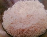 A picture of step 5 of Potato n chicken donuts.