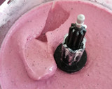Foto del paso 2 de la receta: Helado de arándanos y moras en tarrinas