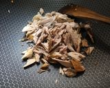 Foto langkah ke 2 dari resep Tumis Bunga Pepaya dengan Tempe dan Ikan Cue.