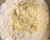 Foto del paso 2 de la receta: Scones de queso 🧀