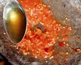 Foto langkah ke 3 dari resep Geprek Kepala Ayam Ala Emak Salsa.