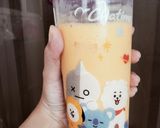 Foto langkah ke 4 dari resep Mango milk smoothies.