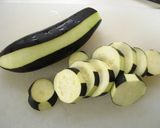 A picture of step 2 of Pan-Fried Eggplant with Gingery Mentsuyu Sauce.