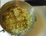 A picture of step 3 of Impromptu Wonton Soup.