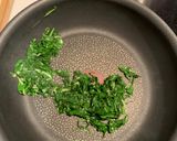 Une image de l'étape 3 de Lentilles,carottes et mousse glacée au pomelos et timut.