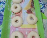 Foto langkah ke 4 dari resep Donat tanpa telur.