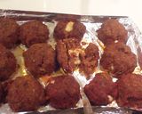 A picture of step 6 of Italian Style Meatballs.