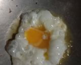 Foto langkah ke 2 dari resep Nasi kecap telur mata sapi khas pontianak.