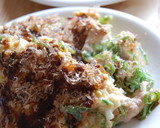 A picture of step 9 of Make in a Pan! Okonomiyaki with Lots of Tempura Crumbs.