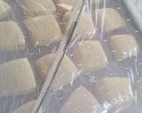 A picture of step 3 of Hawaiian Malasadas.