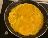 Foto del paso 5 de la receta: Tortilla de patata y calabacín