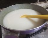 A picture of step 2 of Bombay Karachi Halwa.