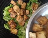 A picture of step 7 of Stir Fry veggie salad with grilled cottage cheese.