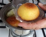 Foto del passaggio 16 della ricetta Finger babà di Igino Massari