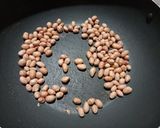 A picture of step 1 of Espinacas a la Catalana.
