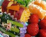 A picture of step 5 of Cherry Blossom Viewing Bento.