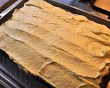 A picture of step 7 of American-style Carrot Cake.