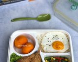 Foto langkah ke 7 dari resep Bento / Bekal Anak Sekolah (kaki naga, tumis buncis jagung manis).