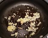 A picture of step 1 of Sausage and Turkey Tri-Coloured Pasta.