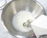 A picture of step 11 of Moist and Fluffy Soufflé Cheesecake.