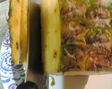 A picture of step 2 of Many uses of a pineapple.