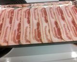 A picture of step 3 of How to Bake Bacon.