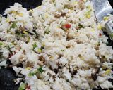 Foto langkah ke 2 dari resep Nasi goreng bungkus telur.