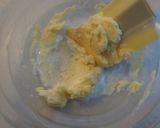 A picture of step 3 of Walnut and Maple Butter Cookies.