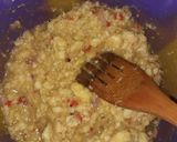 A picture of step 4 of Yam pizza.