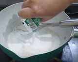 Foto langkah ke 3 dari resep Es Kelapa Muda Kw Nutrijell Simple.