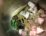 A picture of step 1 of Mint pulao.
