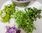 Foto langkah ke 1 dari resep Oseng Baby Cumi Petai.