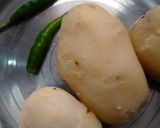A picture of step 1 of Jeera aloo.