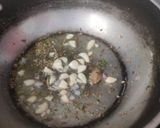 कुळीथ पिठलं आणि भात (Kulith Pithale Recipe In Marathi) रेसिपी स्टेप 3 फोटो 
