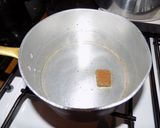 Foto del paso 1 de la receta: Tomates rellenos con arroz, atún y aceitunas (sin aderezo)