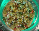 A picture of step 5 of Masala papad.
