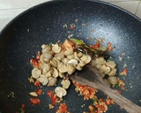 Foto langkah ke 2 dari resep Tumis Jamur Kembang Turi.